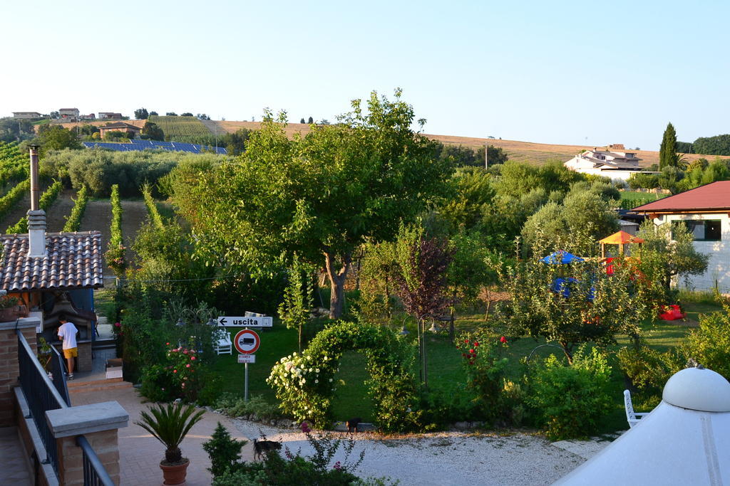 Agriturismo Le Vigne Φέρμο Εξωτερικό φωτογραφία